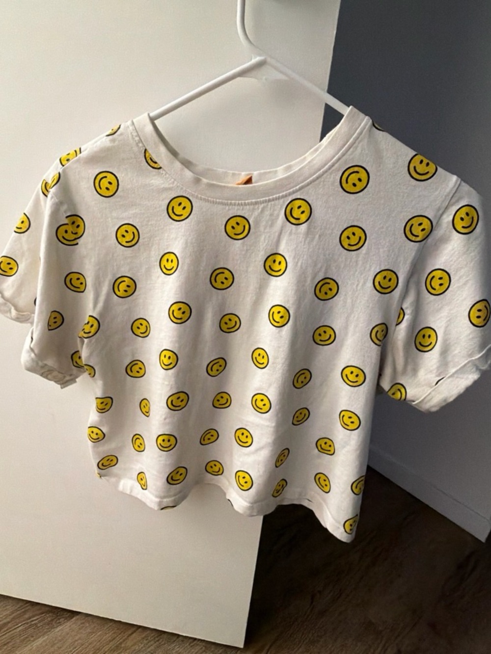 Women’s White Smiley Face Tee